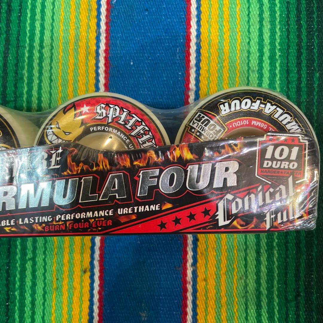 スピットファイアSPITFIRE Formula Four 101 56mm