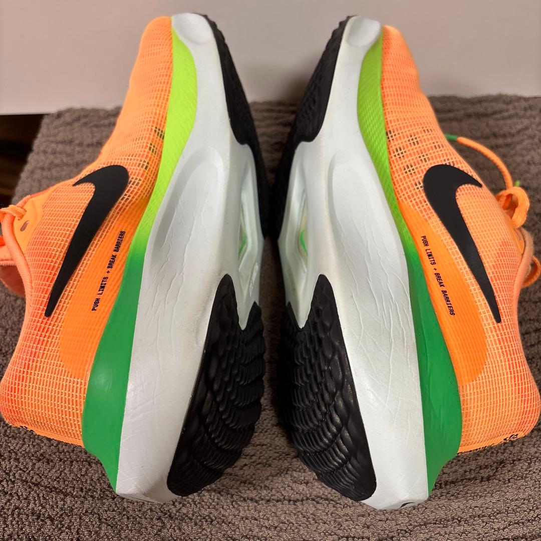ナイキNIKEズームフライ5ランニングシューズ24.5cm