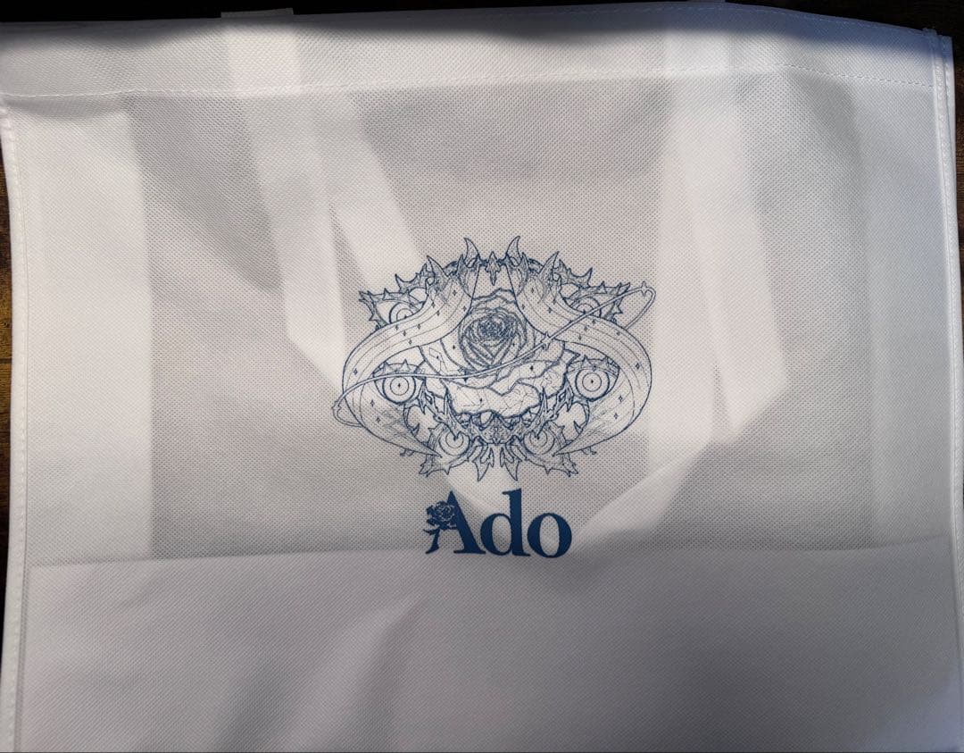 Ado グッズ