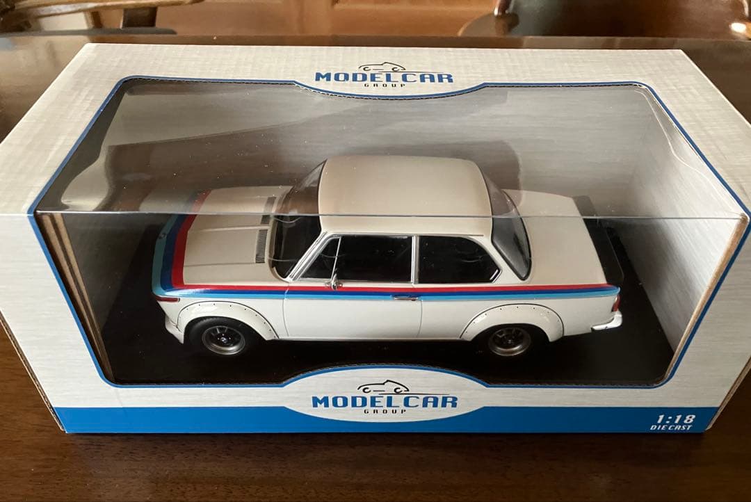  2002 Turbo 1:18 スケールモデルカー