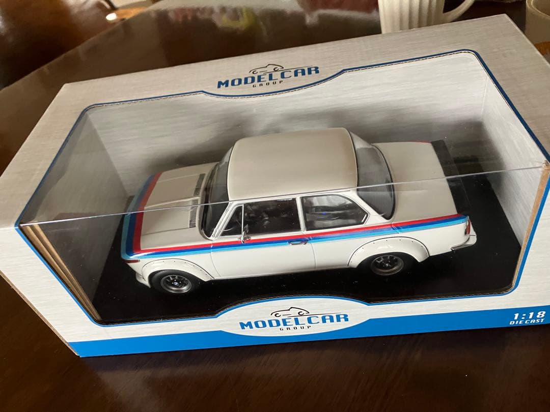  2002 Turbo 1:18 スケールモデルカー