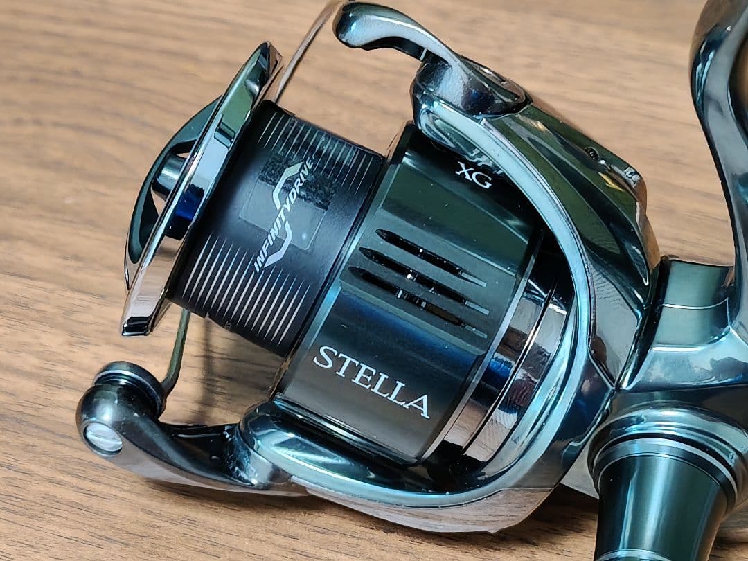 シマノ(SHIMANO) スピニングリール 22 ステラ C3000XG