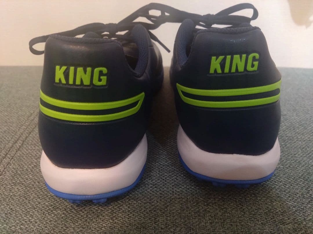 PUMA KING サッカートレーニングシューズ ネイビー/グリーン
