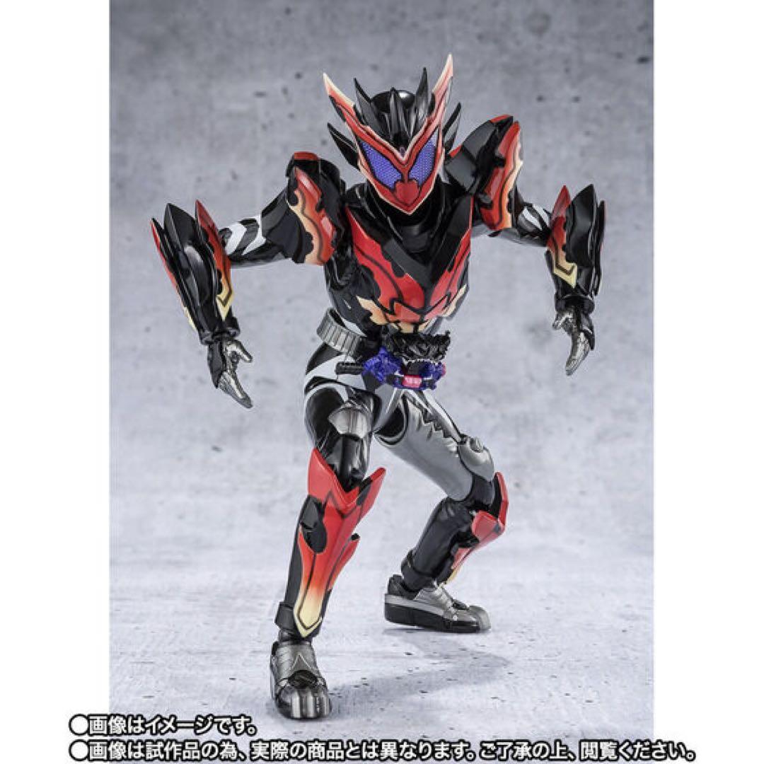 S.H.Figuarts 仮面ライダー　ビターガヴ スパーキングミフォーム