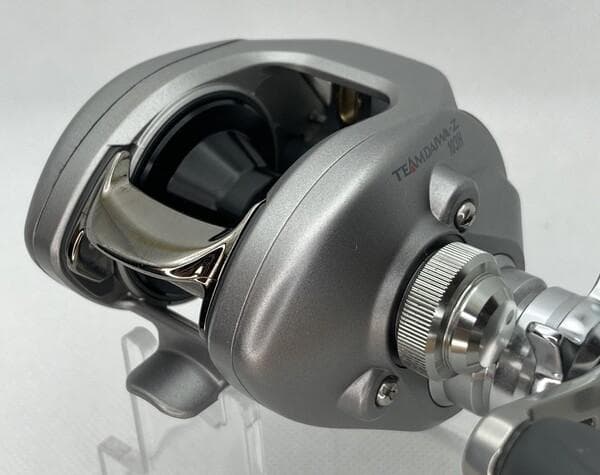 極上美品 ダイワ TD-Z 103H 箱付き 右ハンドル DAIWA