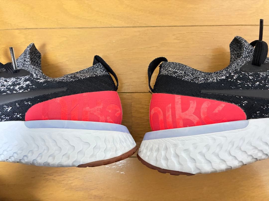 スパイク・シューズ Nike Epic React Flyknit 'Red Orbit' 24.5