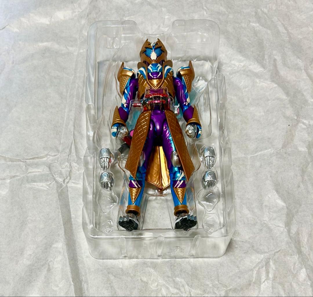 【欠品有り】S.H.Figuarts 仮面ライダーガヴ ブリザードソルベフォーム
