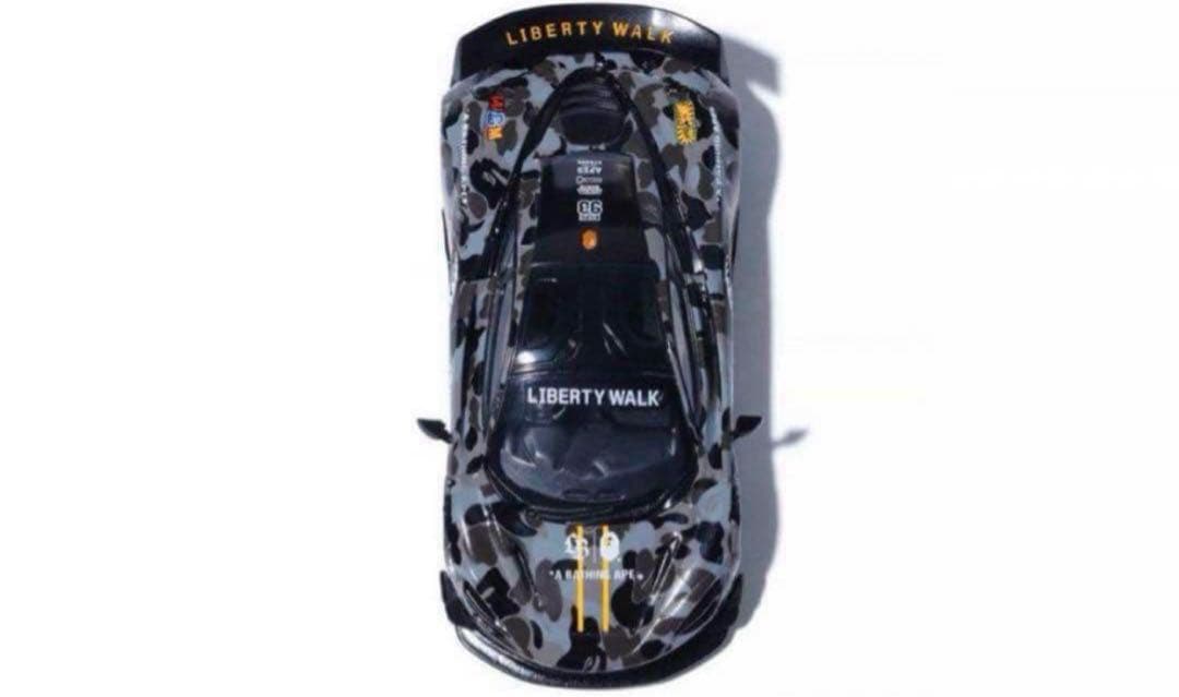Bape x MINI GT McLaren リバティーウォーク カモフラージュ