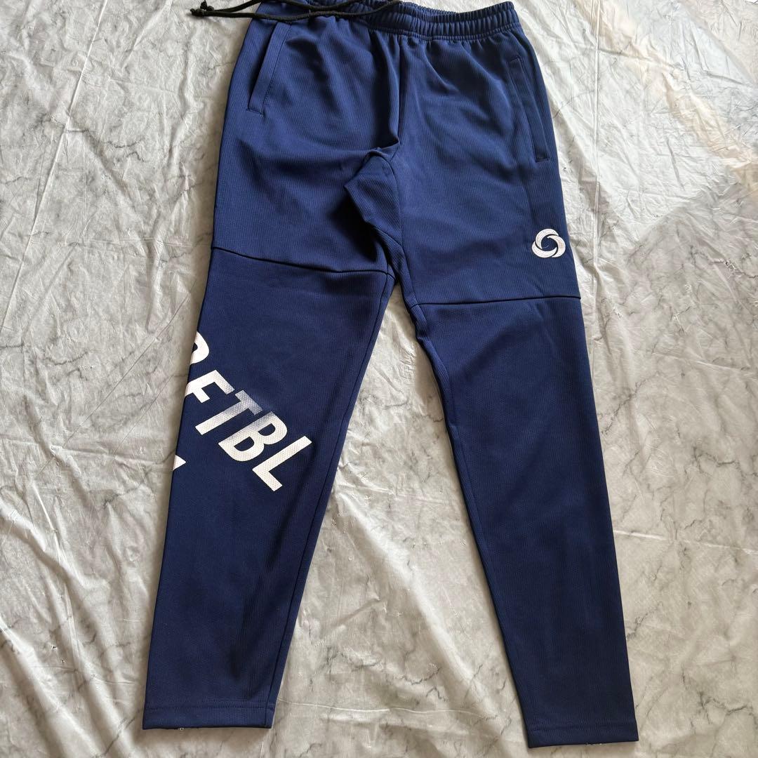 ボネーラ　長袖ジャージとパンツセット　S