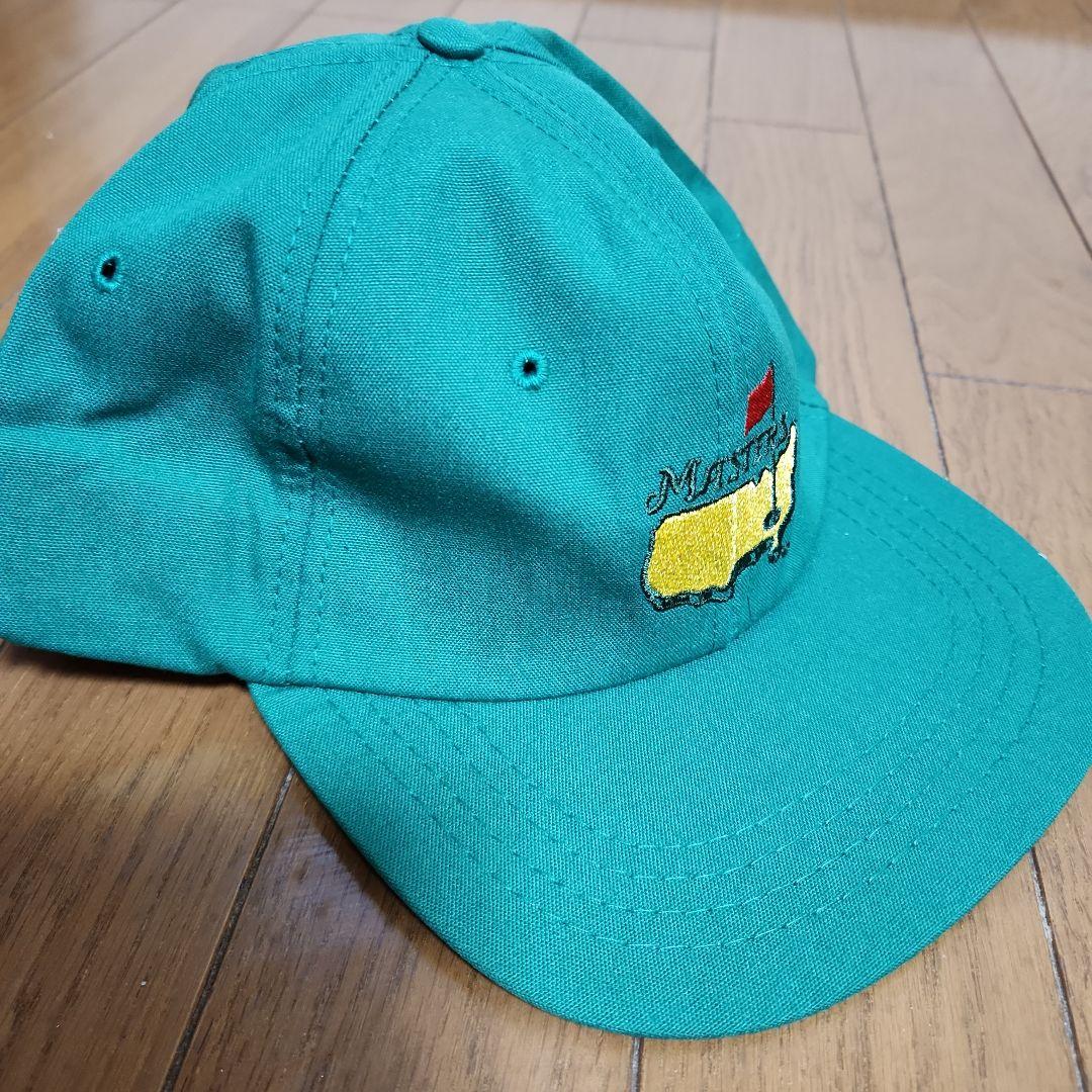 マスターズトーナメントの会場で売っていたキャップ 緑と白のセット&記念ピンバッジ