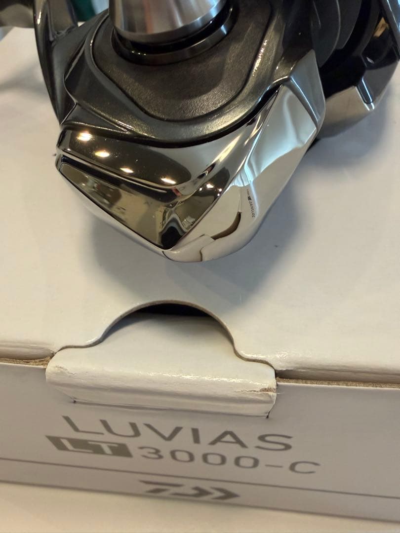 未使用品　20年ダイワ　ルビアス　LT3000-C スピニングリール