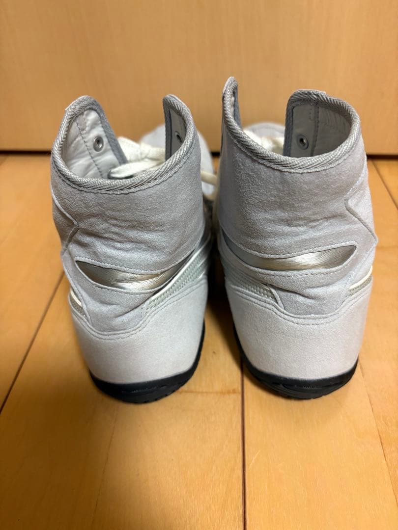 ASICS ボクシングシューズ グレー ハイカット