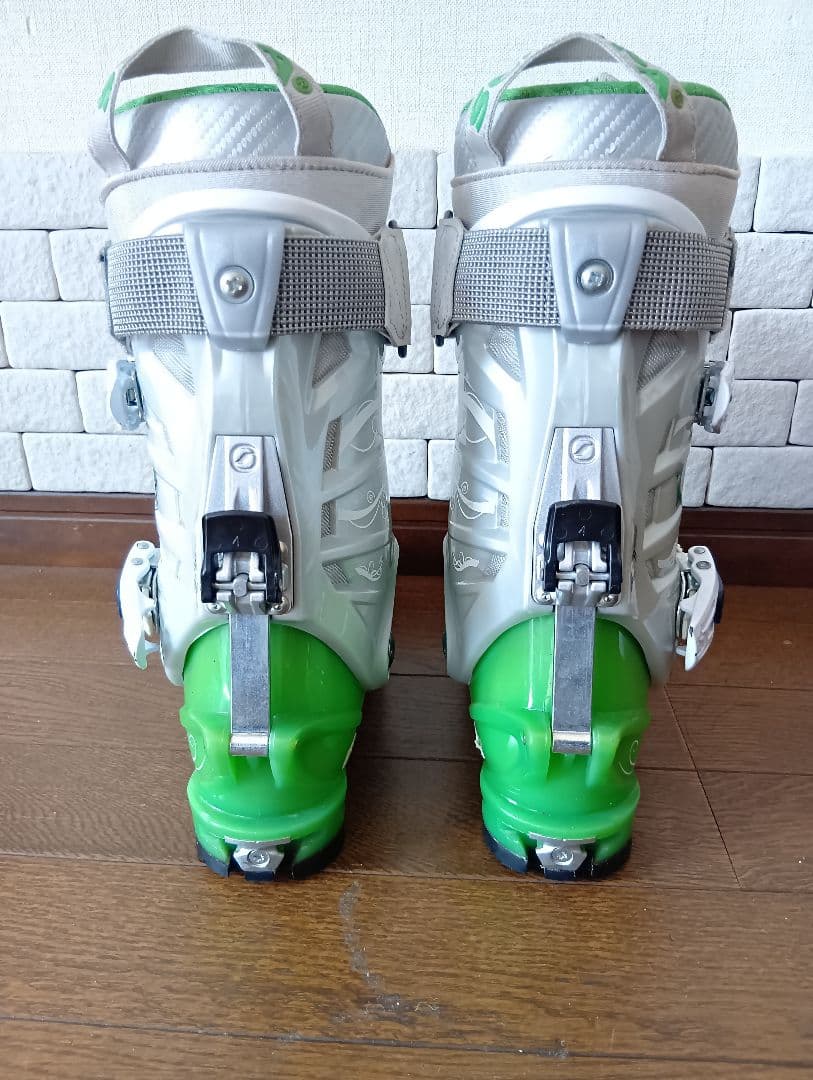 SCARPA GEA 女性用スキーブーツ バックカントリー