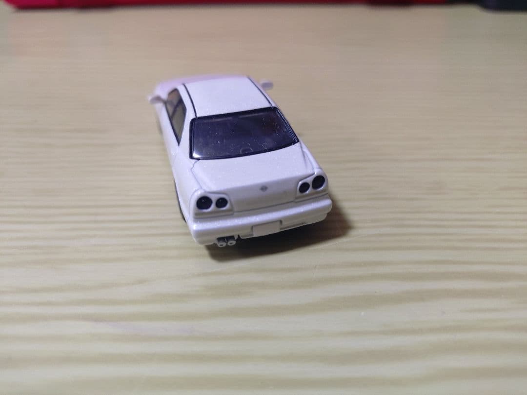 【美品】トミカリミテッドヴィンテージネオ ニッサン スカイライン 25GTターボ
