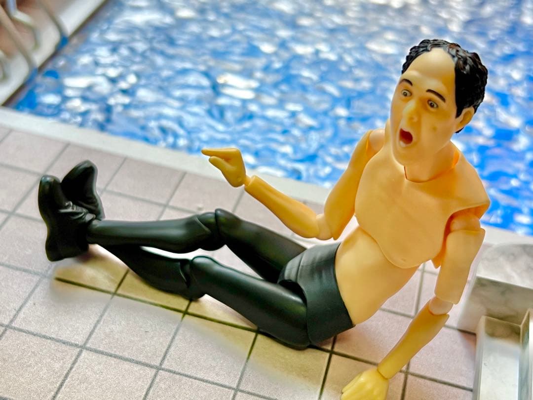 例のプール　フィギュア用ジオラマ　キット組立完成品　1/12