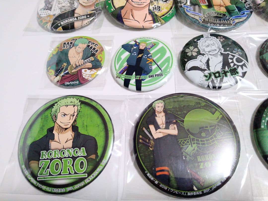 ONEPIECE・ゾロ☆缶バッジまとめ売り☆STAMPEDE・原作絵 他