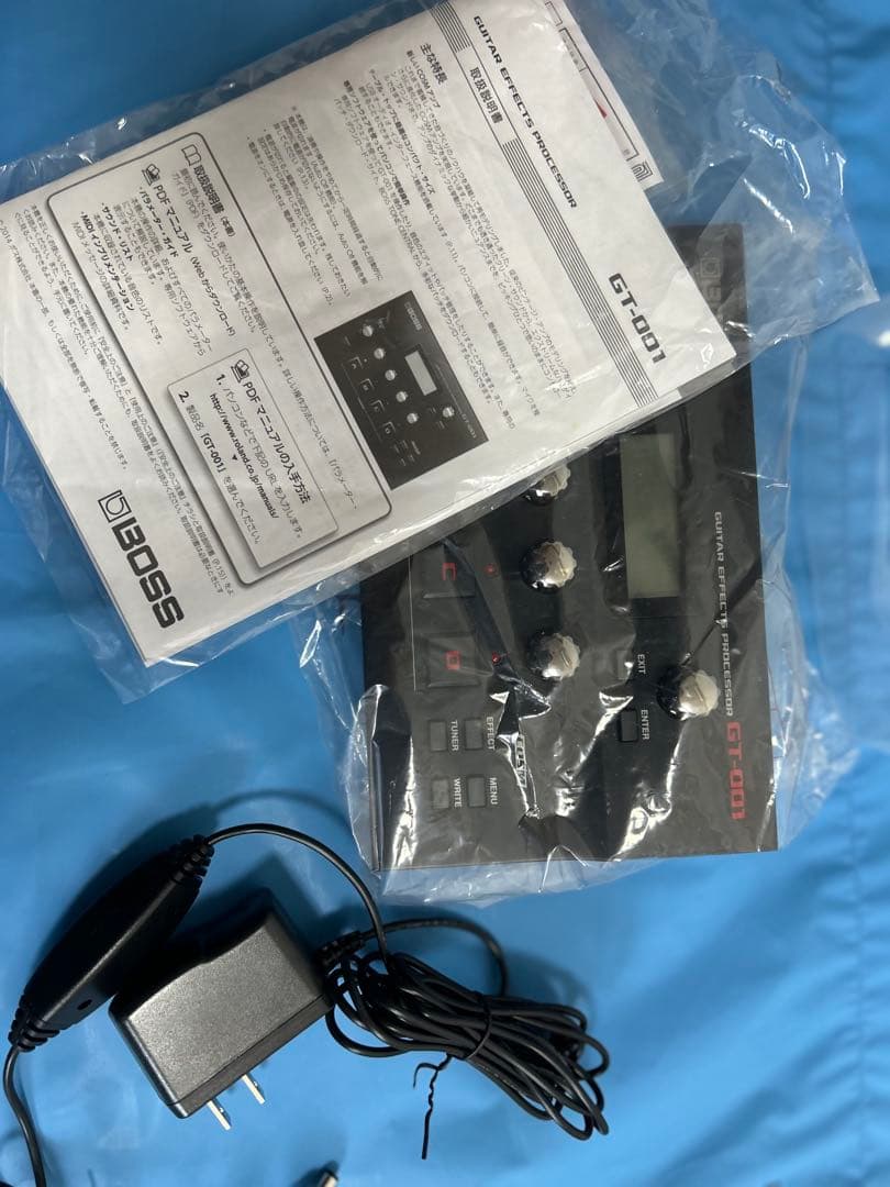 BOSS GT-001 ギターエフェクター　gt001