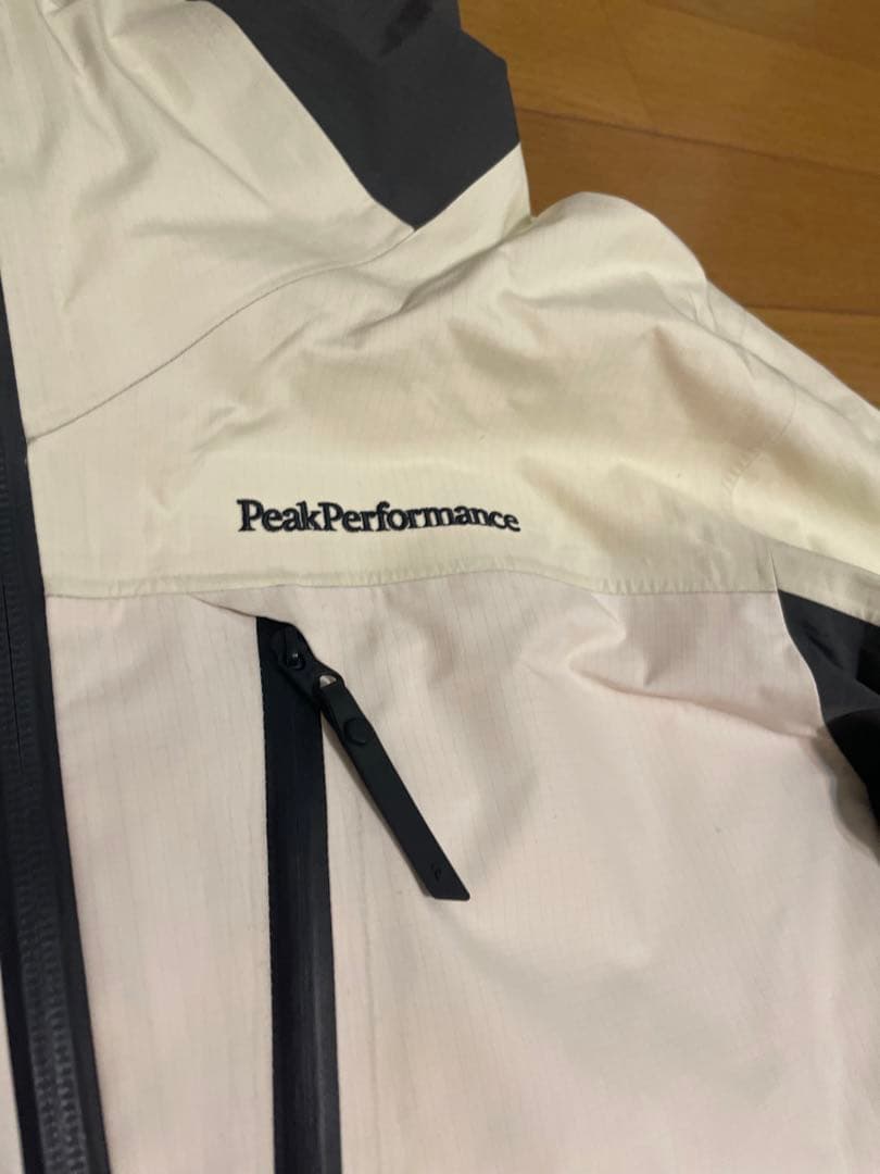 peak performance バーティカル GORE-TEX Pro W