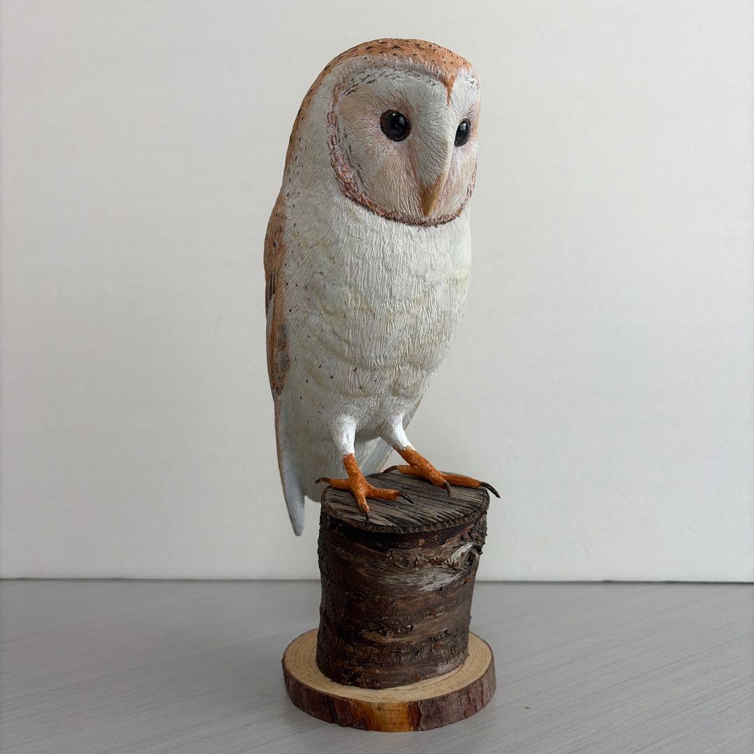 野鳥.メンフクロウ　バードカービング　野鳥彫刻　木彫り野鳥　一点物　ハンドメイド