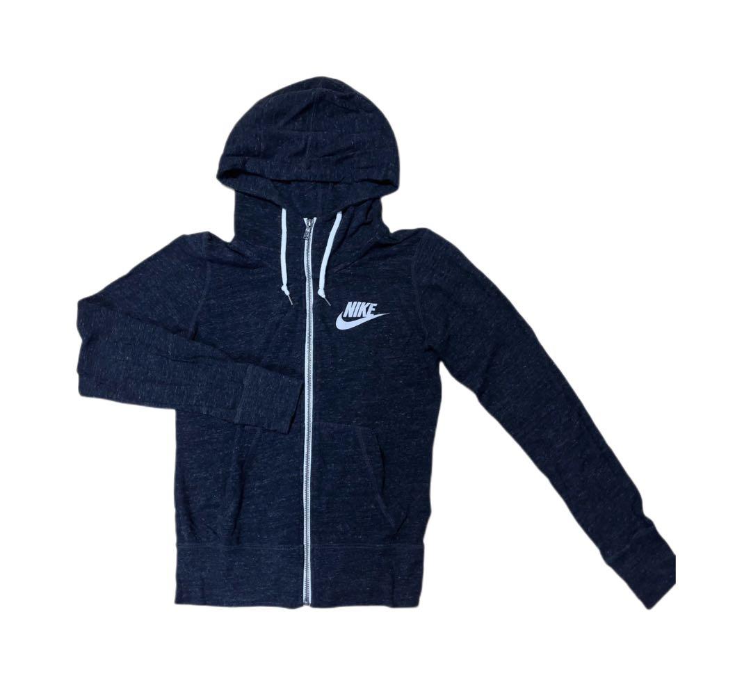 Nike フーディ＆ショートパンツセット