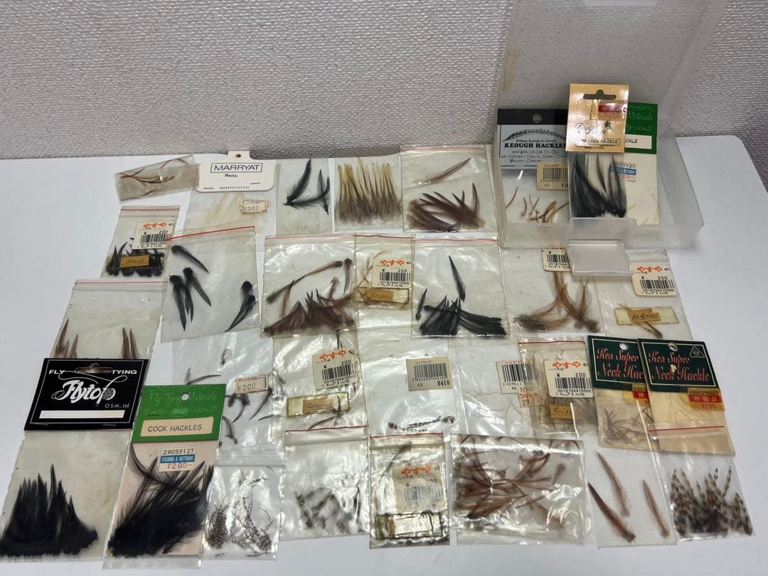 あ*わ様 釣具引退品　フライタイイング マテリアル大量まとめ売り　中古釣具　現状