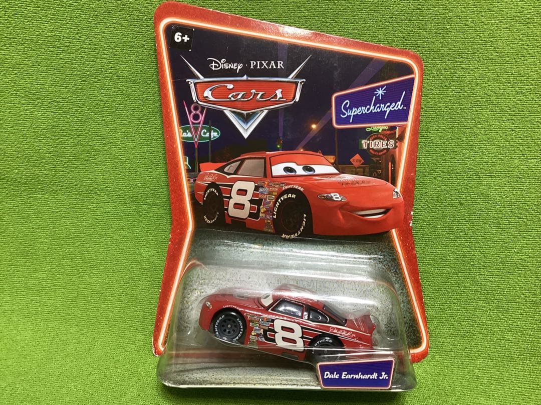 ディズニーカーズ マテル 新品 伝説レーサー ディル・アンハートJr.