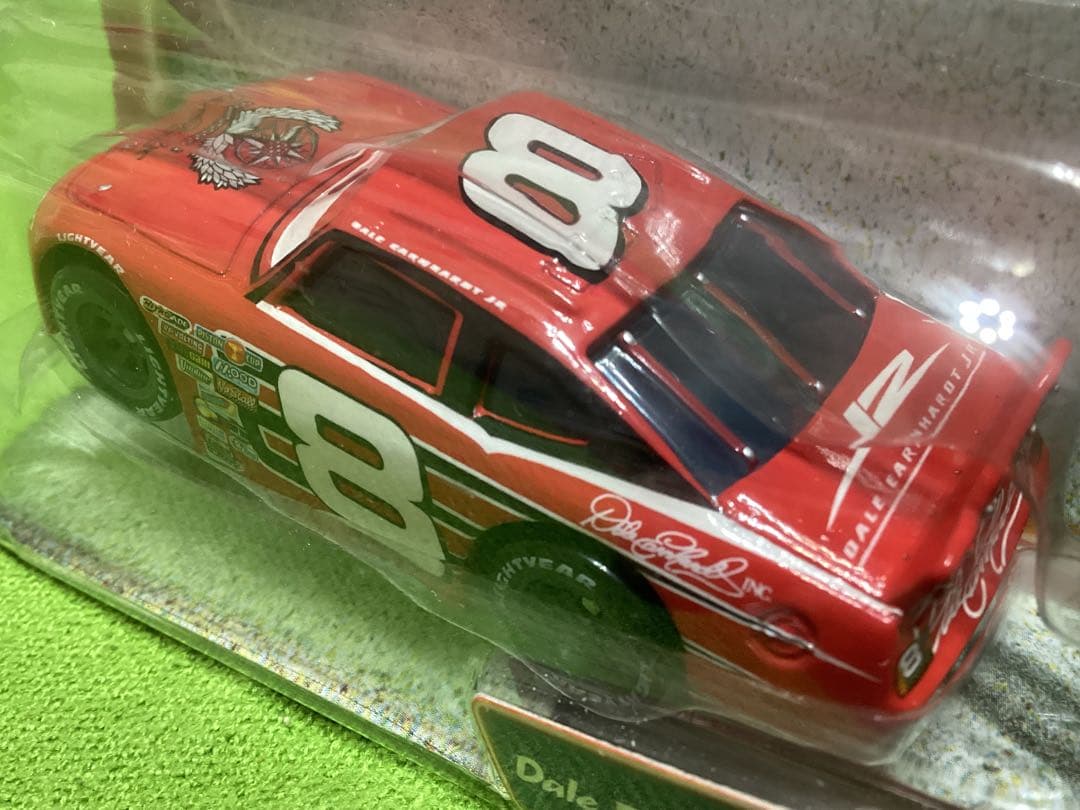 ディズニーカーズ マテル 新品 伝説レーサー ディル・アンハートJr.