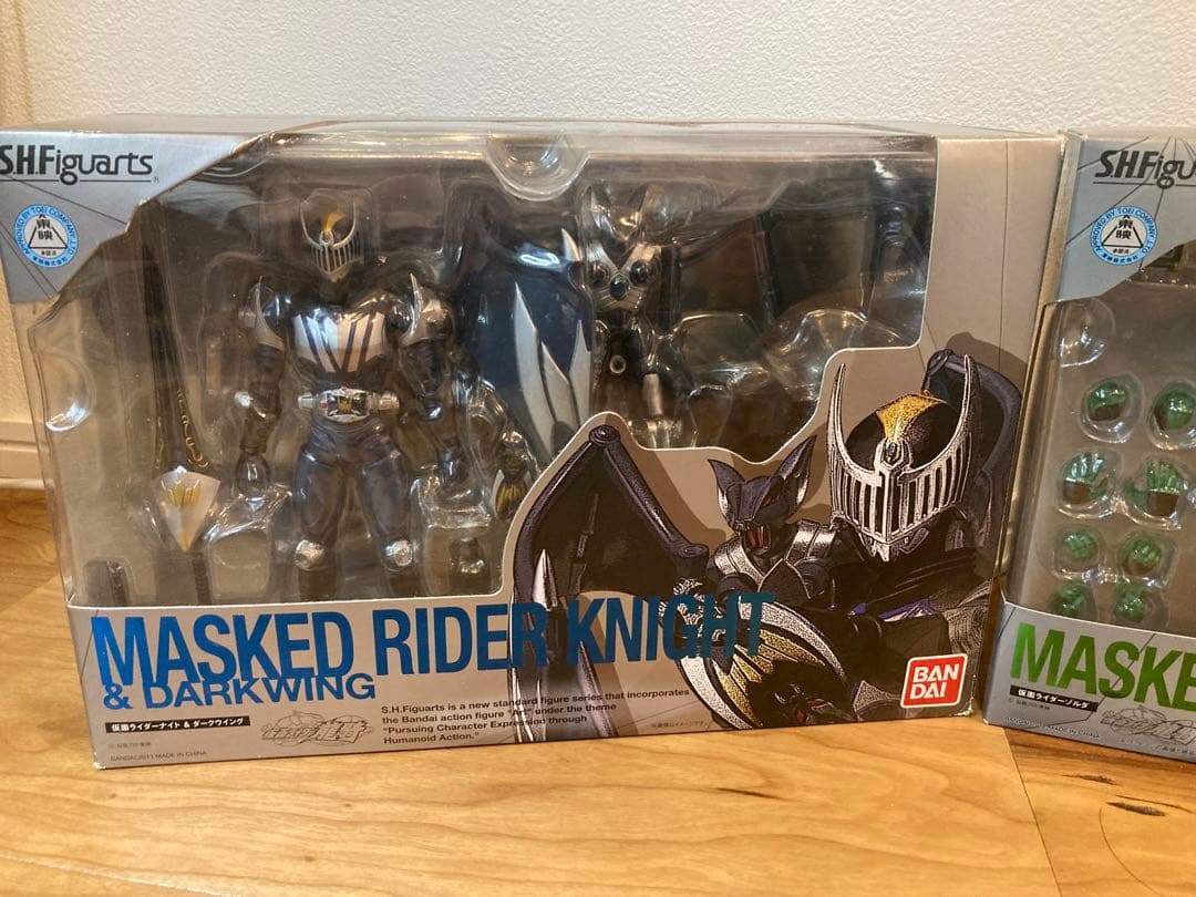 フィギュアーツ　ナイト　ゾルダ