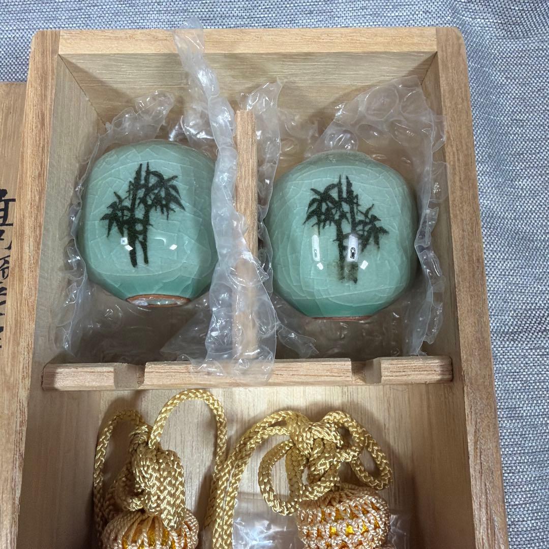 風鎮 髙麗青磁　木箱付き