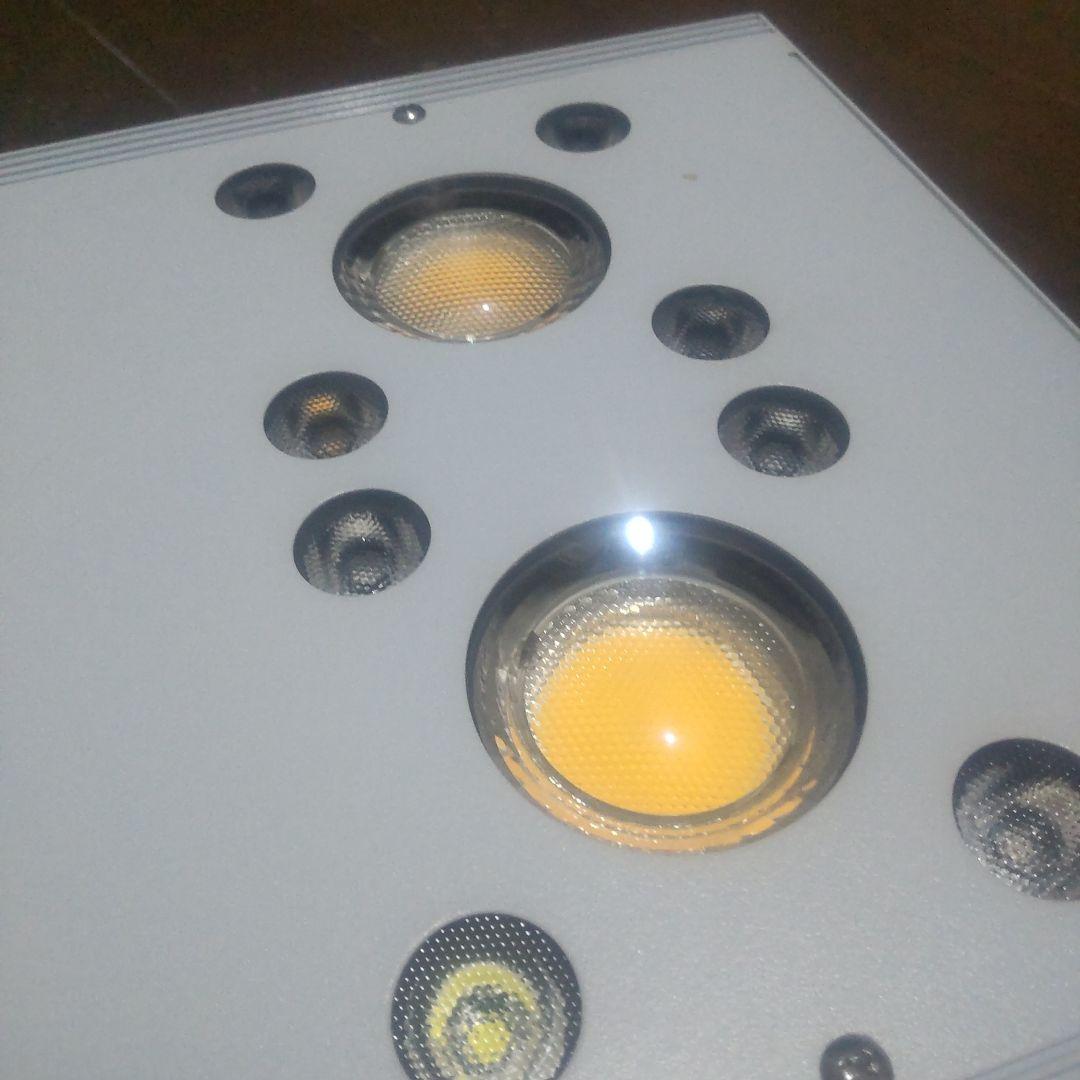 中古品：hipargero HG800 植物育成ライト LED