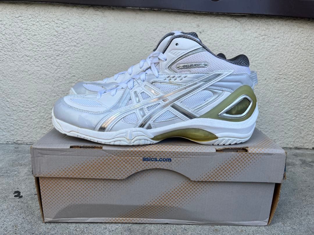 新品未使用ASICS GELBURST SLASH ホワイト/シルバー 31cm