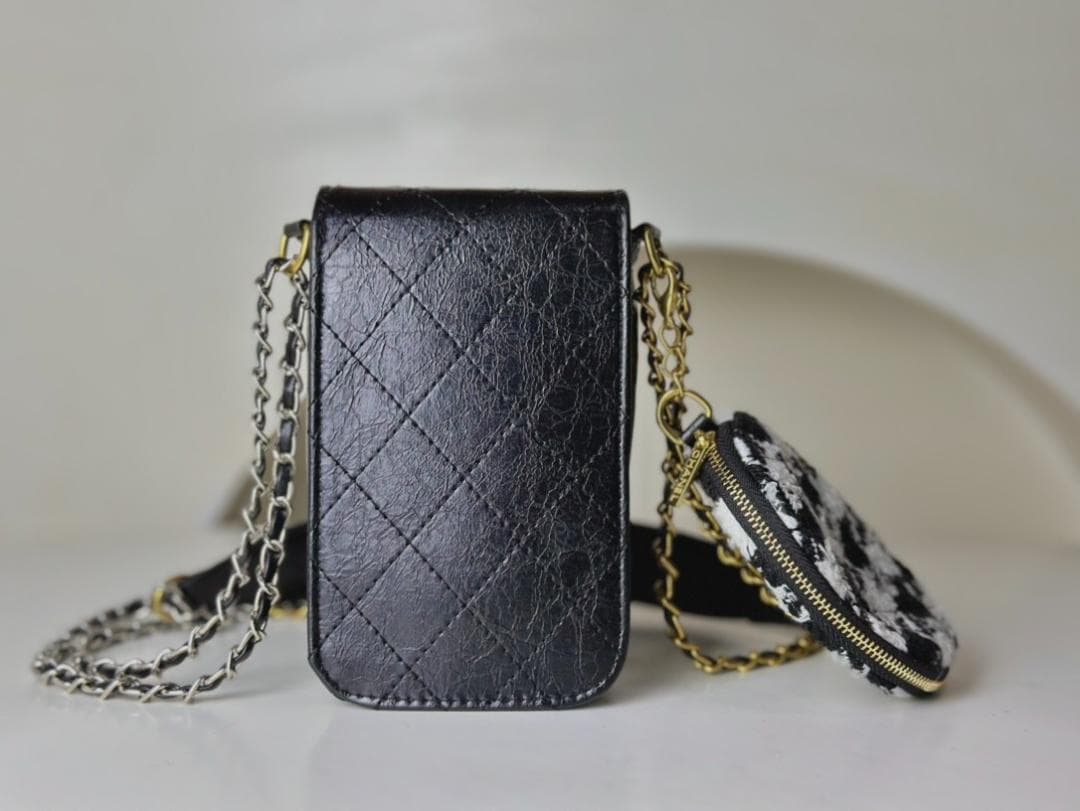 VIP 非売品 スマホ　ショルダー　ケース