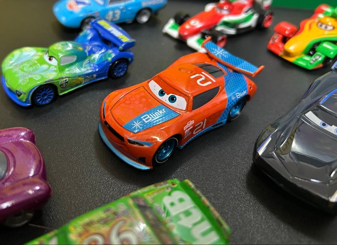 トミカ カーズ ＋プルバックミニカー3台