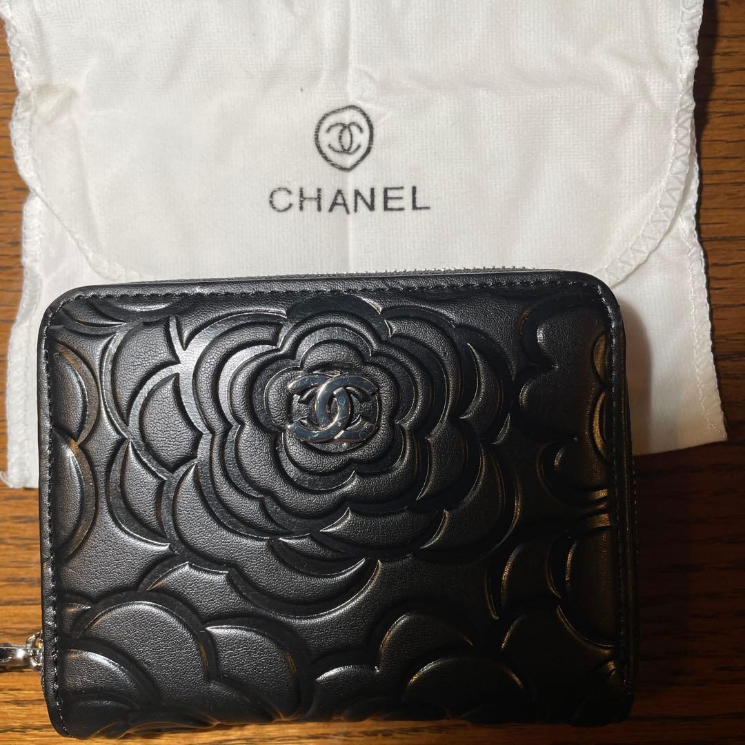 CHANEL ノベルティカメリア カードケース