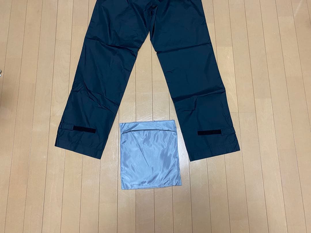 未使用　MIZUNO GOLF レインスーツ上下　雨具　カッパ　キャップ