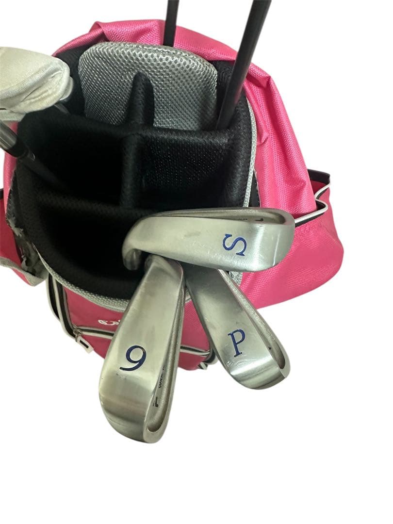 Callaway レディース ゴルフクラブセット（バッグ・クラブ・ボール付き）