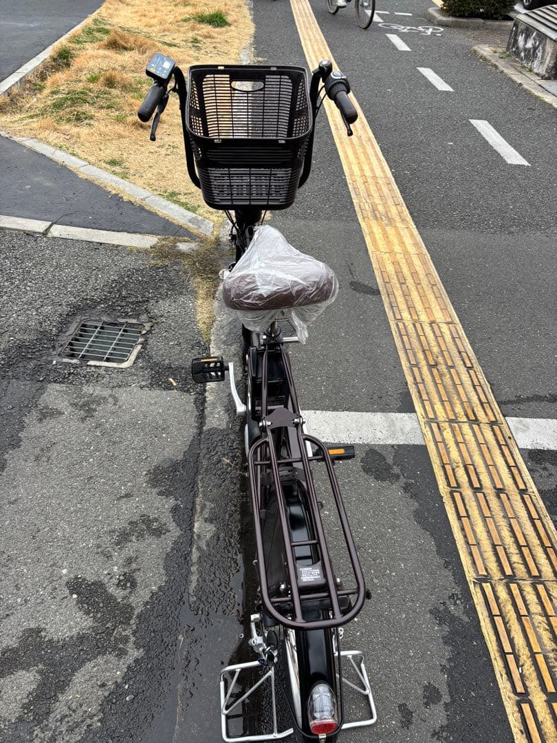 中古20㌅Panasonic電動アシスト自転車　8.9Ah4点灯　082