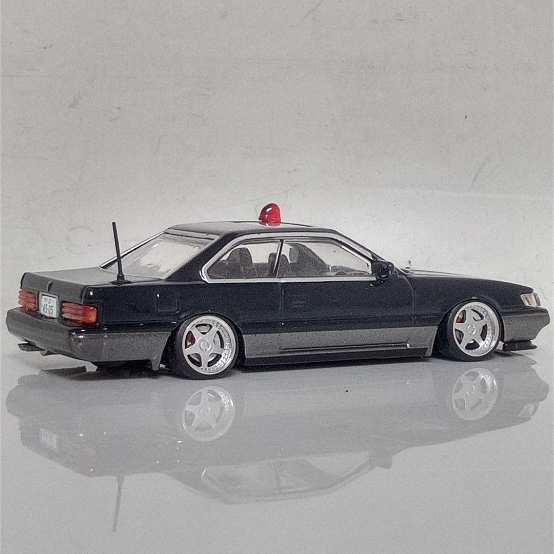 アオシマ 1/64あぶない刑事コレクション F31レパード後期型 港302号