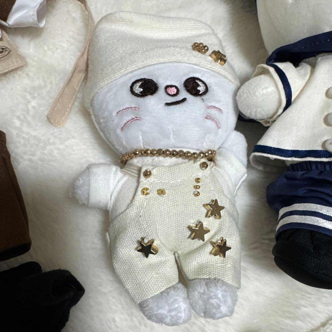 スキズ　ジニレット　ヒョンジン　ぬいぐるみ　Stray Kids