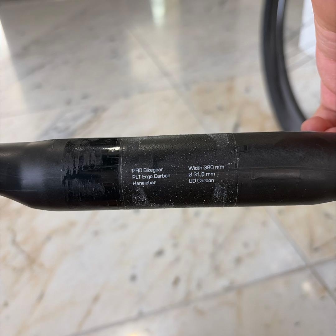 シマノ　PLT カーボンエアロハンドル　380mm