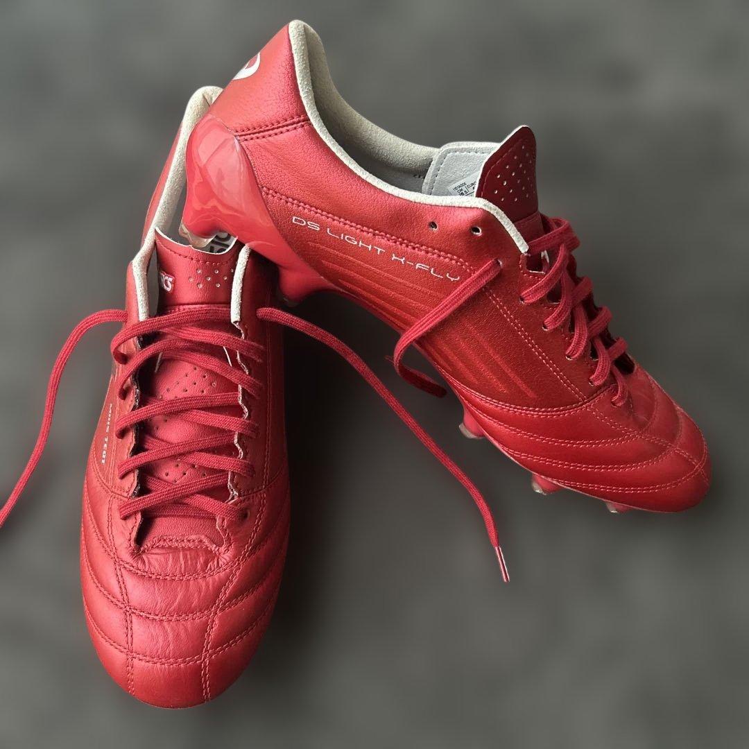 新品 asics サッカースパイク 26.5 DSLIGHTポイント特殊加工