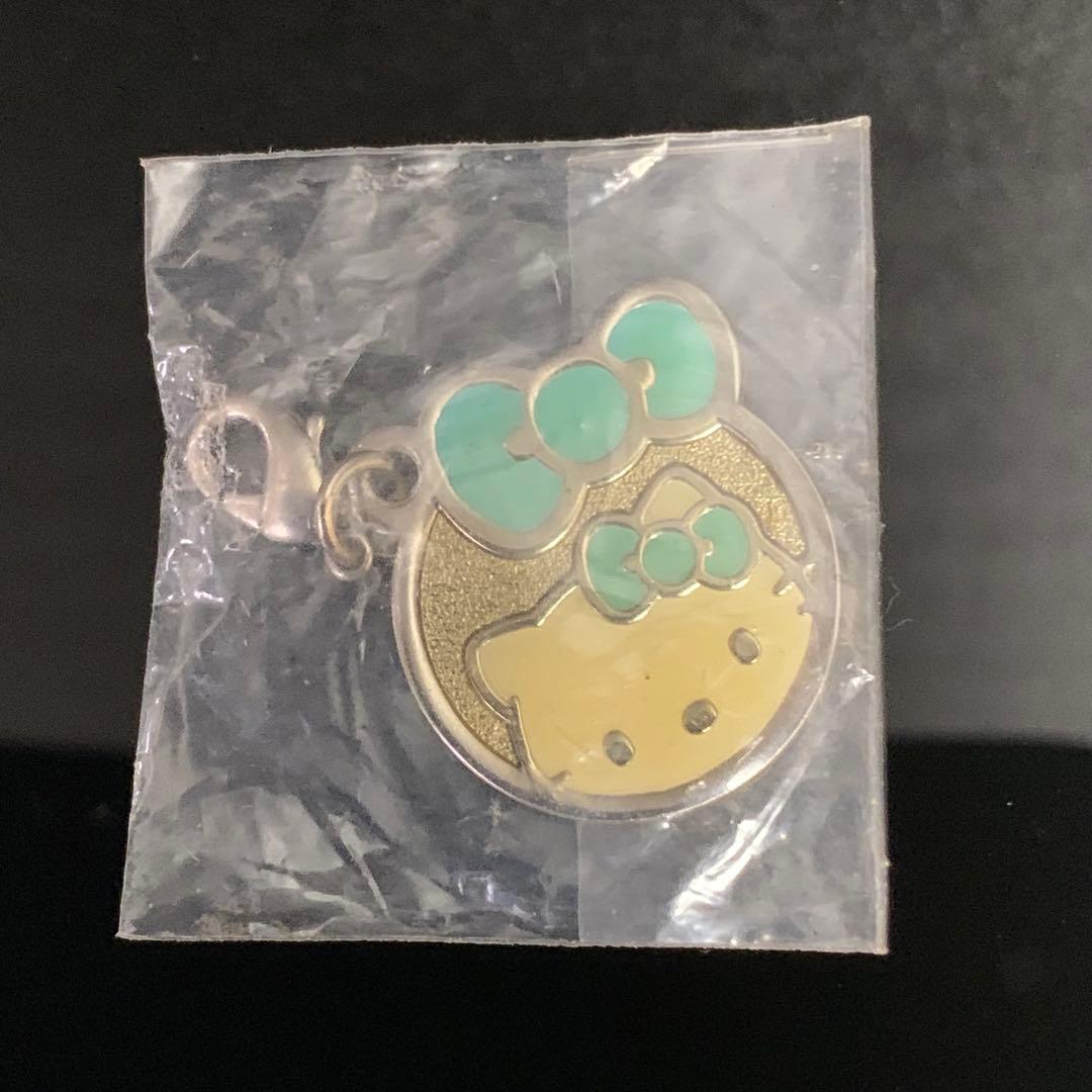 《激レア！未開封品》⭐︎Sanrio ハローキティ メタルチャーム 当時物3種♪⭐︎