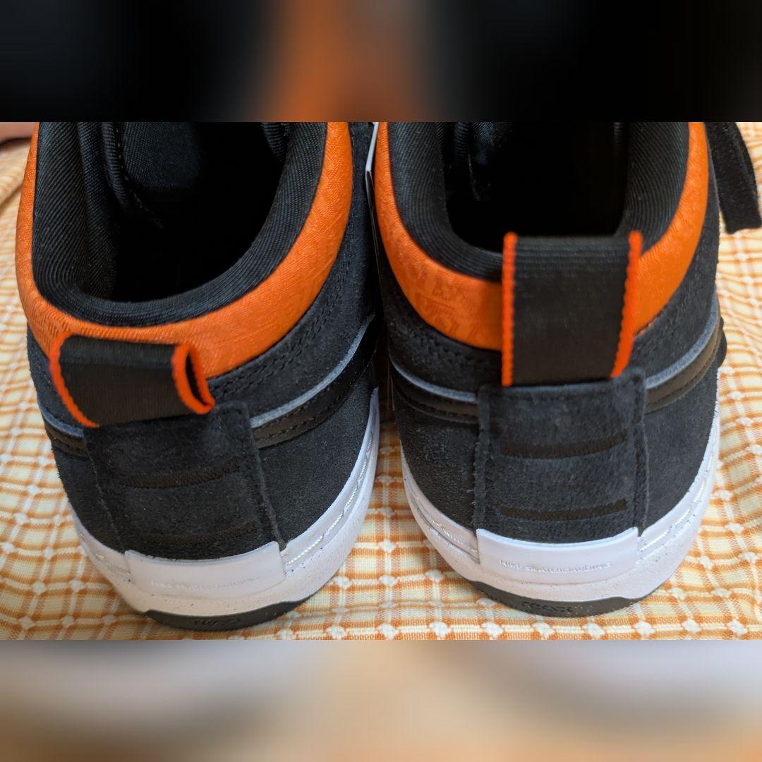 NIKE SB ナイキ　リアクトロ　レオ　スニーカー　スケートボード　ローカット