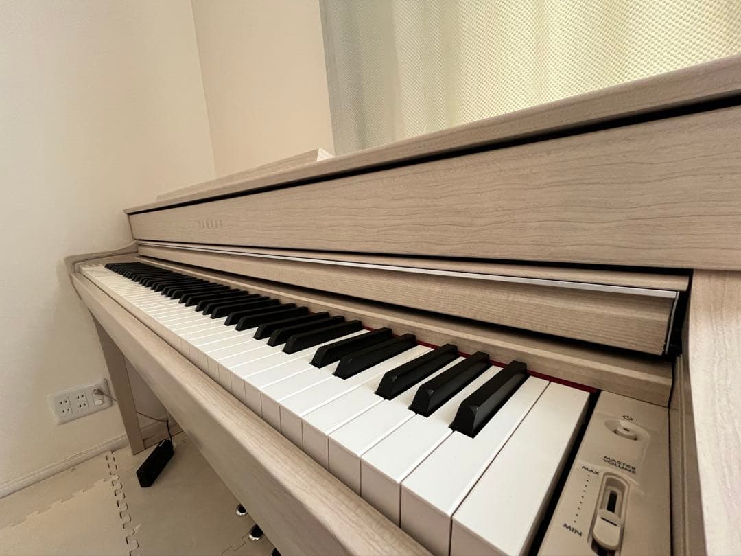 YAMAHA クラビノーバ　CLP745 ホワイトアッシュ　2021年製　美品