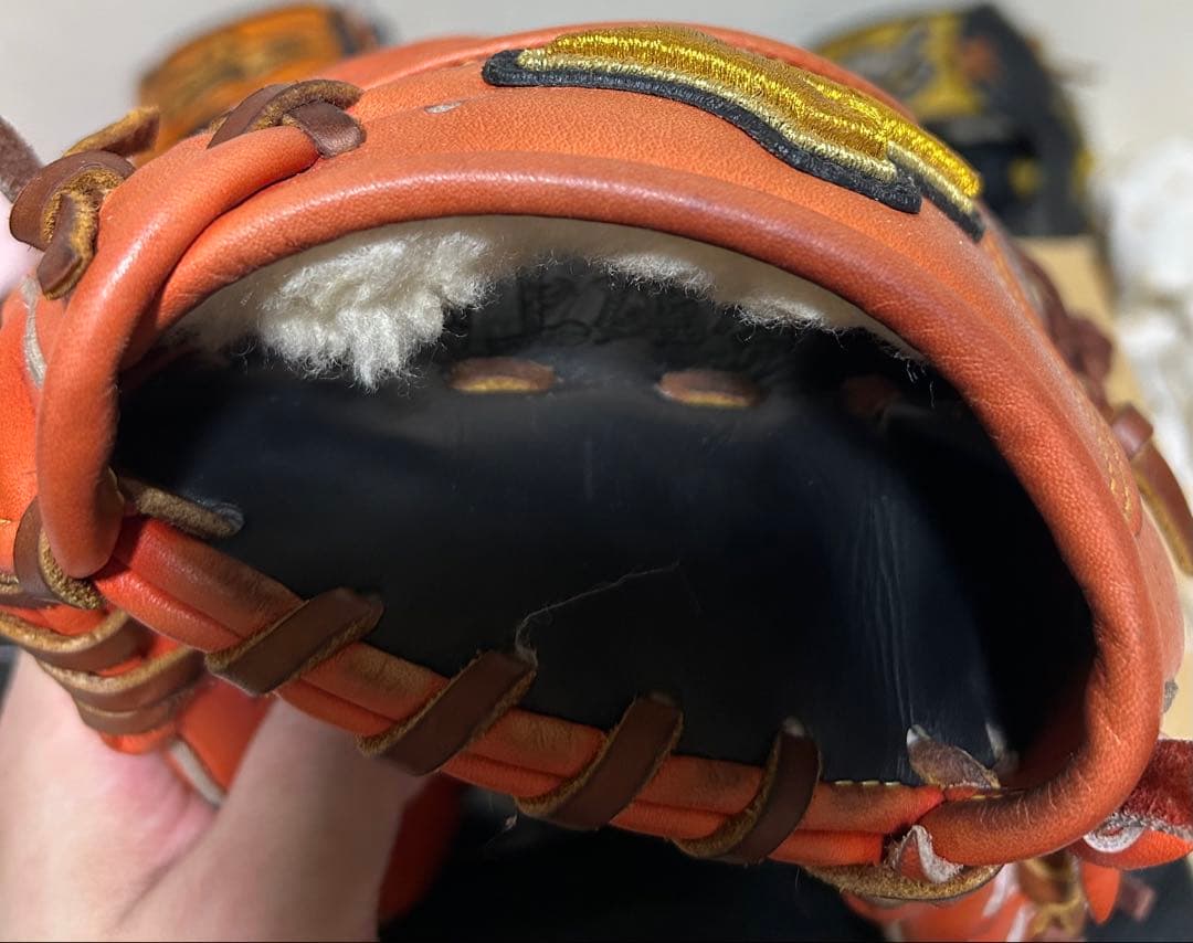 ミズノ プロ 野球グローブ 右投げ用 オレンジ