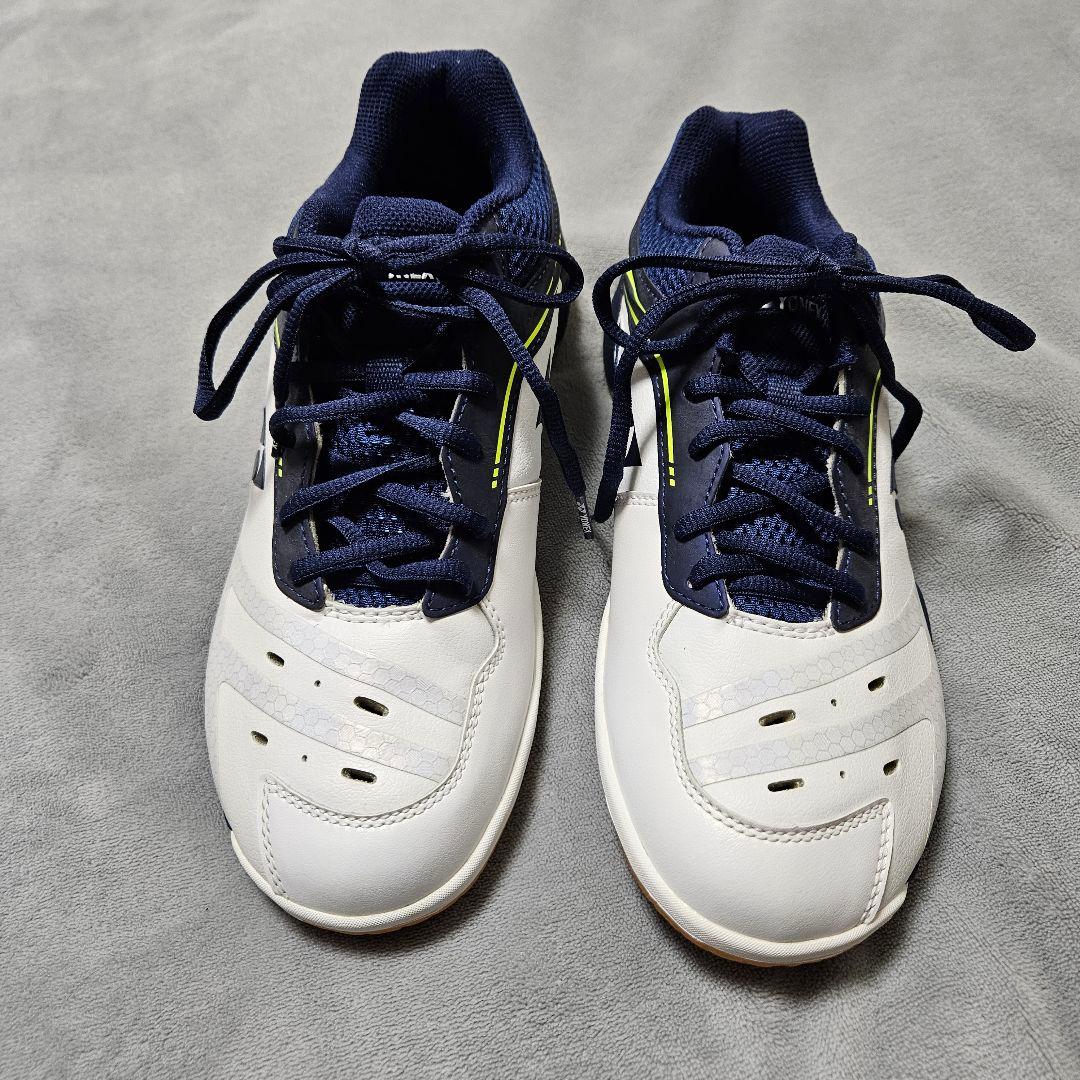 【美品】YONEX パワークッション 65ZW バドミントンシューズ 26.0