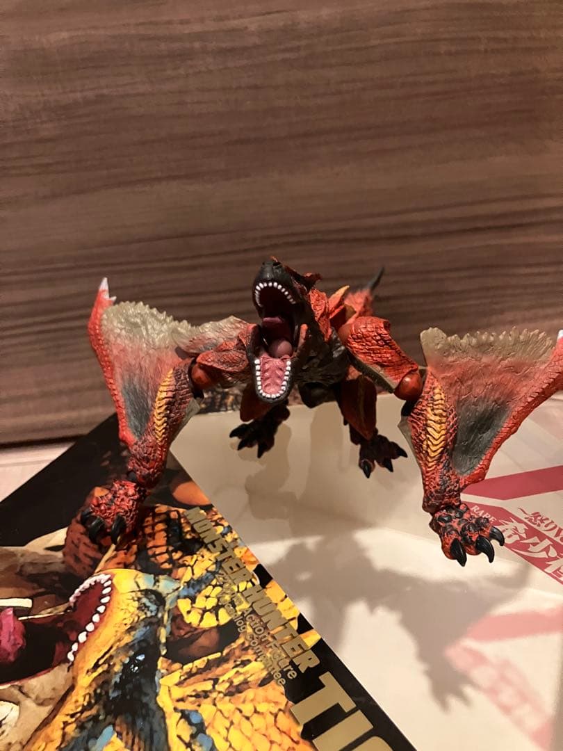 モンスターハンター リボルテック　ティガレックス希少種　開封品