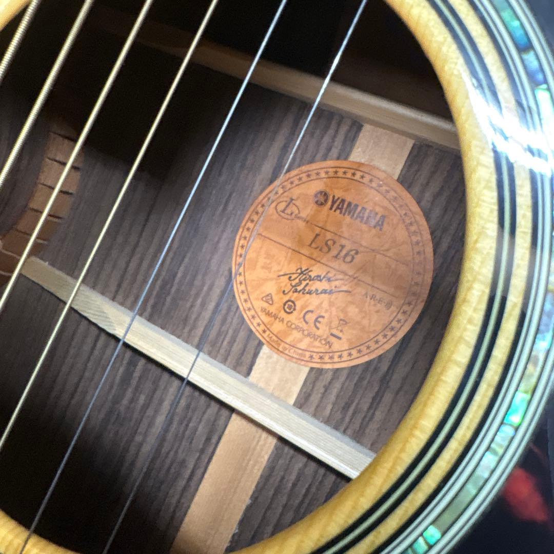 Yamaha LS16総単板エレアコースティックギター