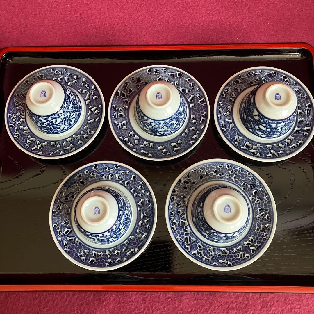 お値下げ 新品未使用 青華白磁透刻葡萄文煎茶器 5客揃