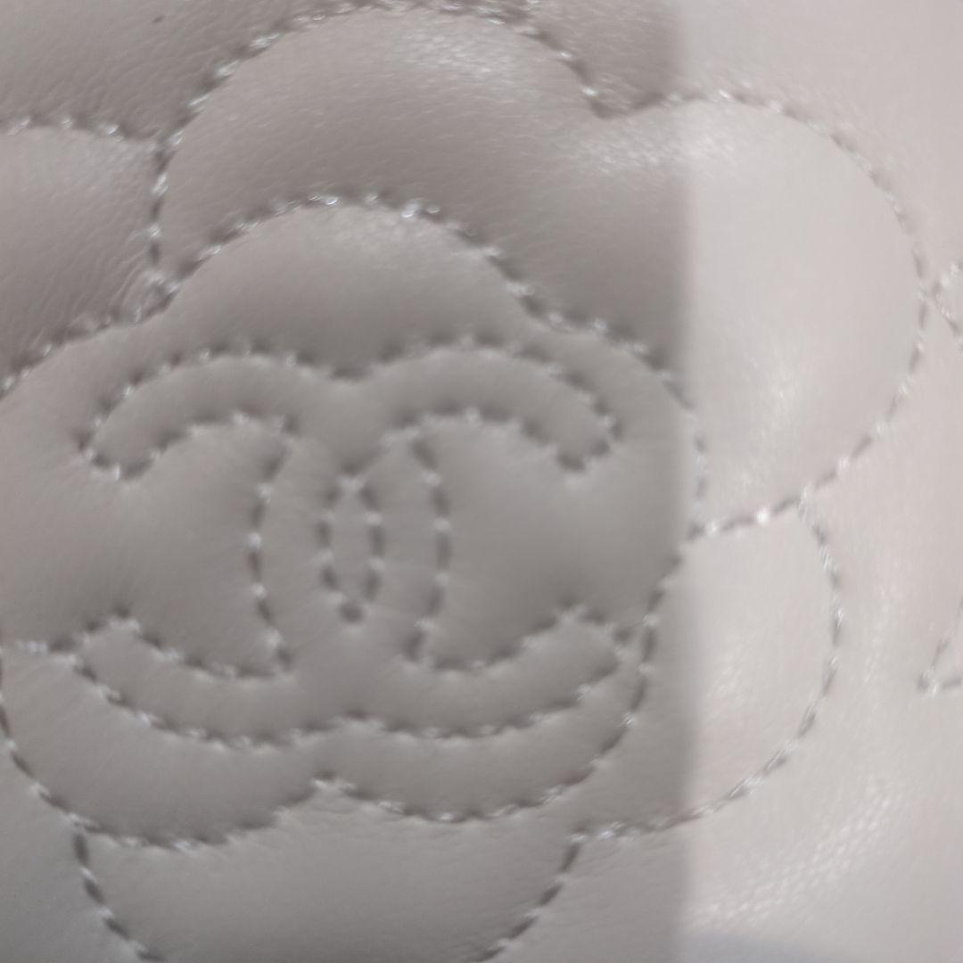 CHANEL カメリアデザイン ケース